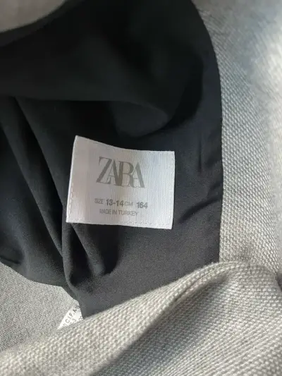 Blazer gris para hombre Zara en buen estado - miniatura 3