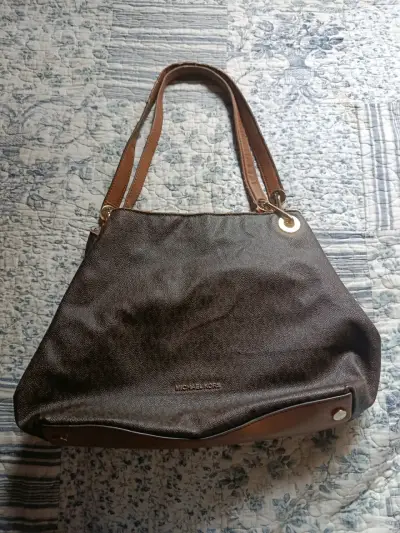Bolso de cuero Michael Kors marrón - miniatura 1