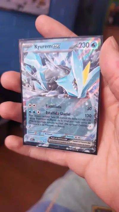 Cartas Pokémon Reuniclus, Rayquaza V, Dhelmise eve - miniatura 5