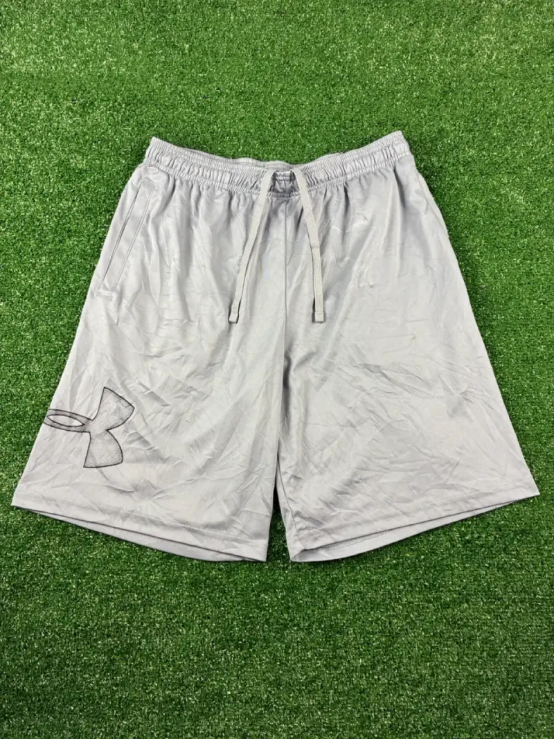♻️Shorts deportivos grises Under Armour - 1