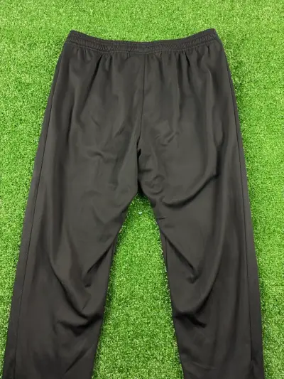 ♻️Pantalones deportivos negros Nike con cierre - miniatura 3