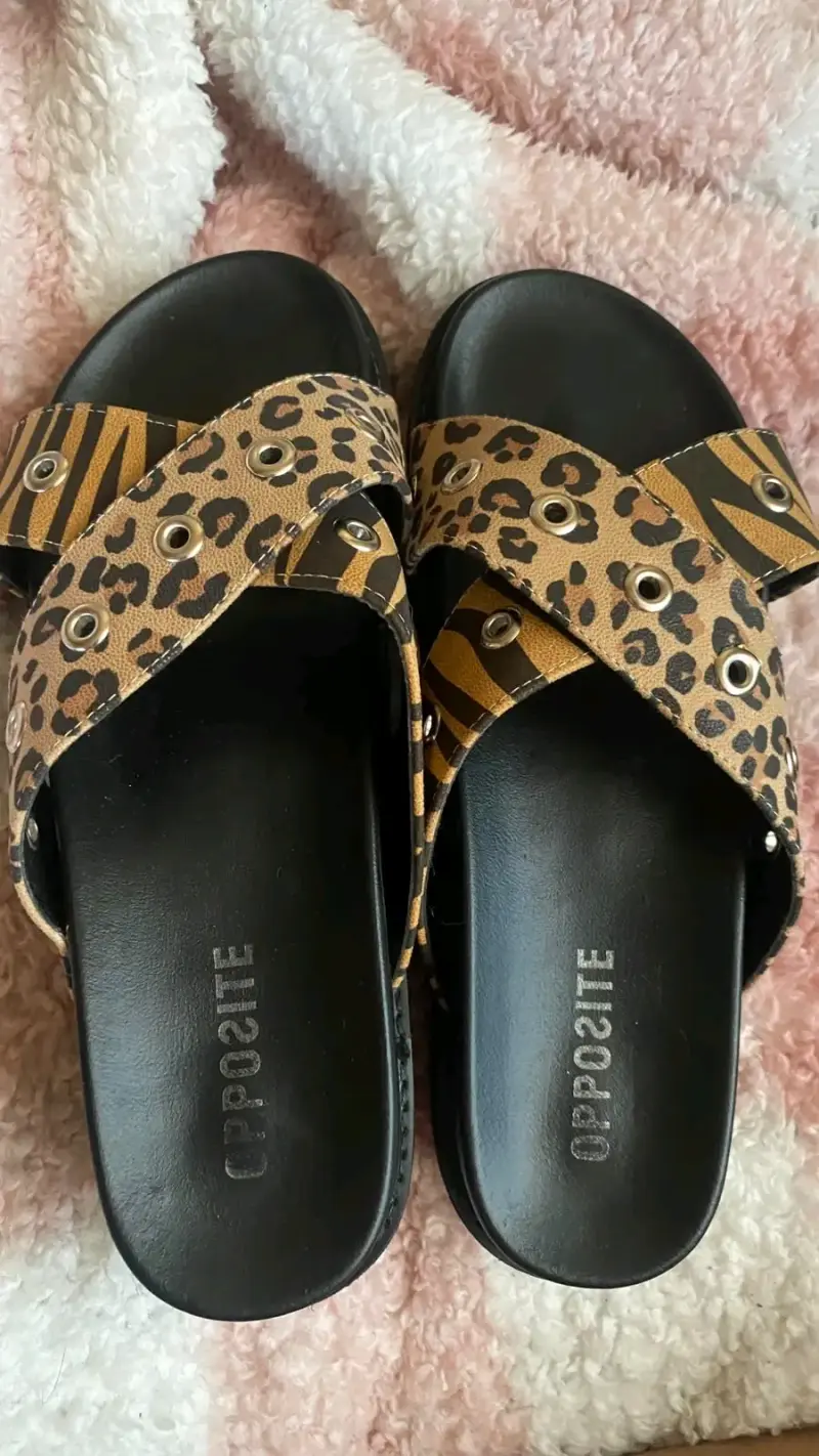 Sandalias plataforma animal print Opposite - 4