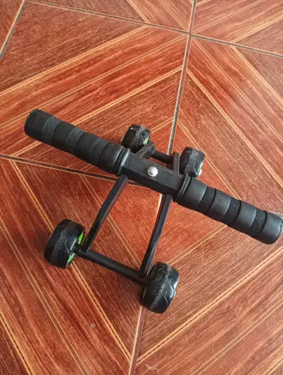 Rueda de ejercicio abdominal con 4 ruedas - miniatura 2
