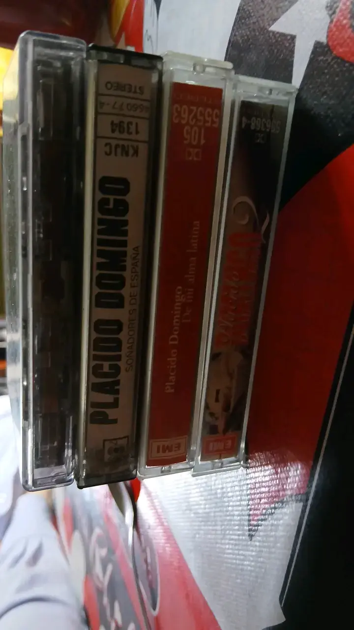 4 Cassettes de música de Plácido Domingo - 3