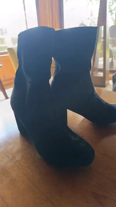 Botines de tacón alto negros para mujer - miniatura 1
