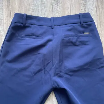 Pantalon azul marino para mujer con cierre ajust - miniatura 5