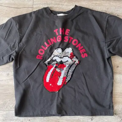 Polerón negro The Rolling Stones con lentejuelas - miniatura 2