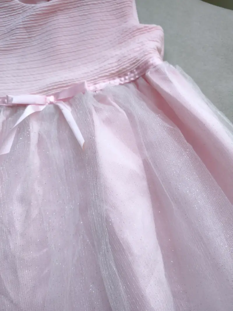 Vestido de niña rosa con tul y lazo - 2