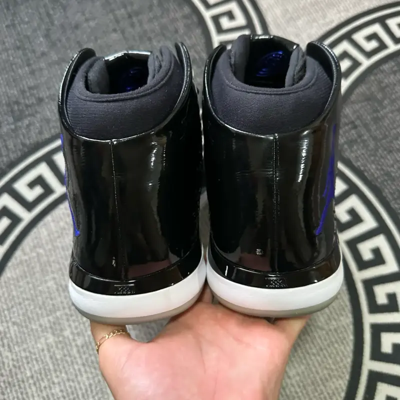 Jordan Retro 31 Space Jam - 4