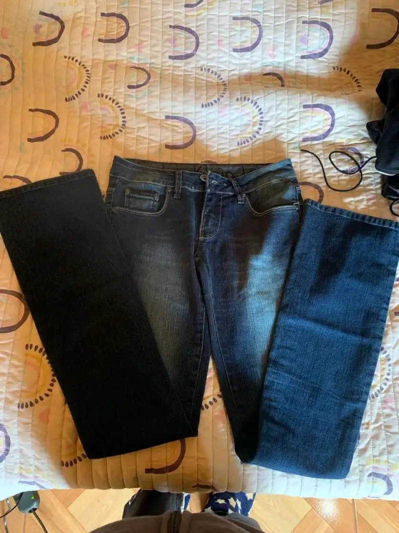 Jeans Calvin Klein para mujer tiro bajo boot cut - 2