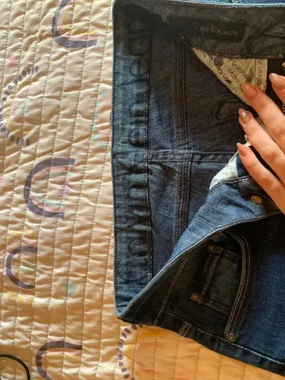 Jeans Calvin Klein para mujer tiro bajo boot cut - miniatura 4