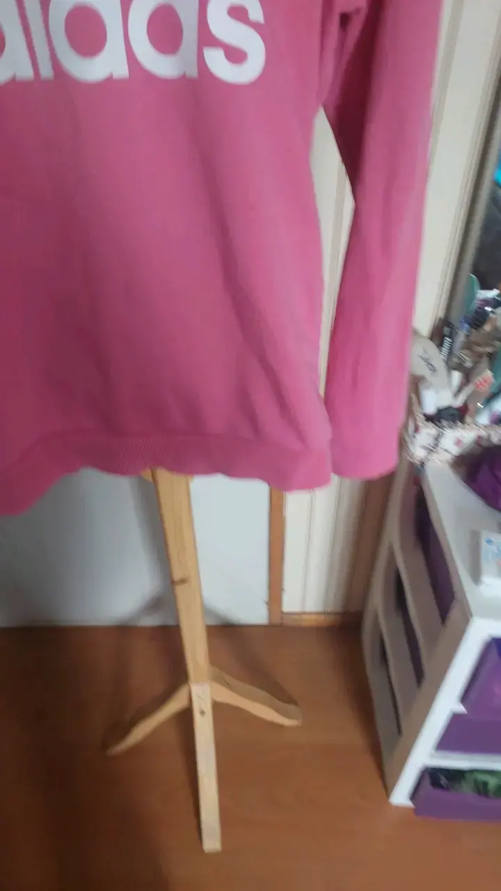 Polerón rosado Adidas con capucha - 2