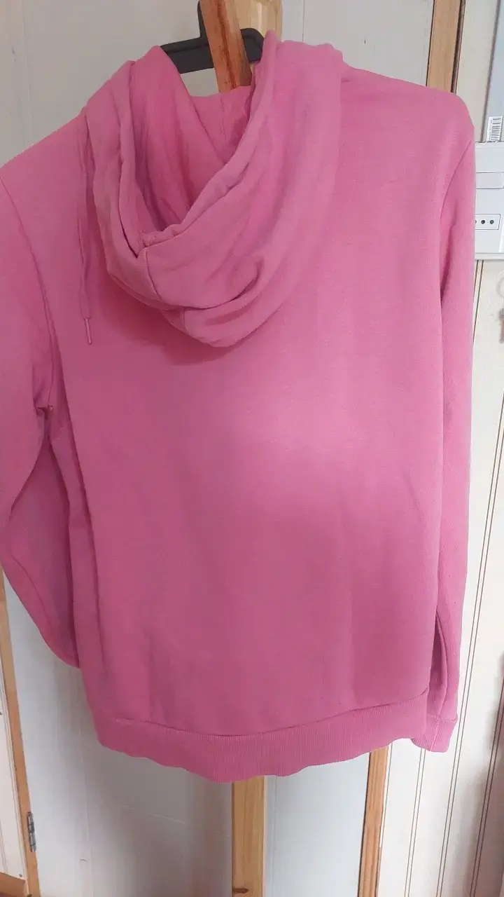 Polerón rosado Adidas con capucha - 4