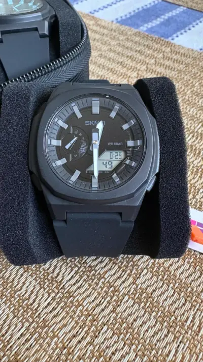 Reloj digital analógico Skmei negro resistente - miniatura 1