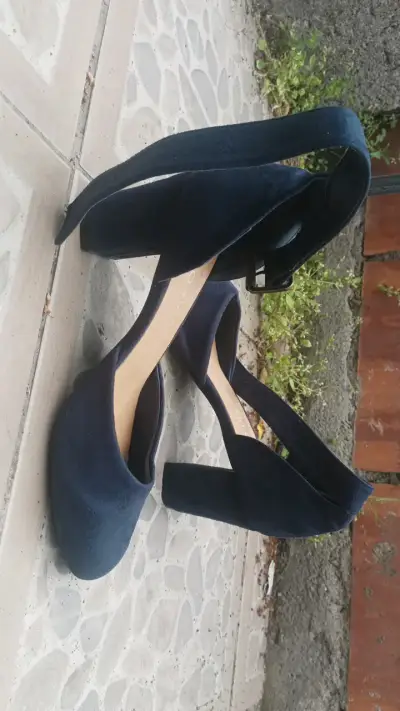 Zapatos de tacón azul oscuro Euro Vía - miniatura 2