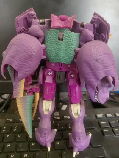 Megatron leader class beast wars - miniatura 2