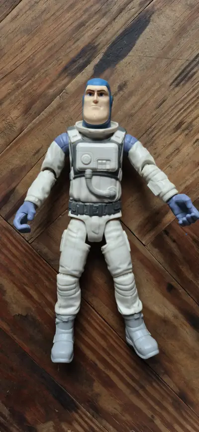 buzz layer articulado. Figura de acción espacial - miniatura 1