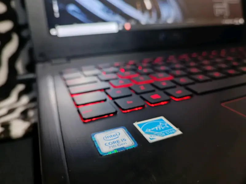 Laptop ASUS TUF 1050 Ti - 4