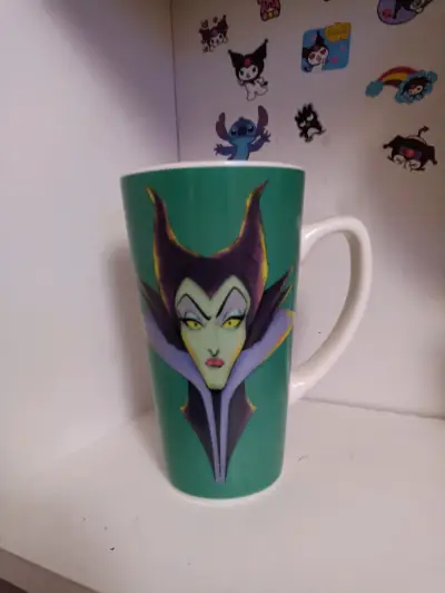 Tazón de cerámica con diseño de villanas Disney - miniatura 1