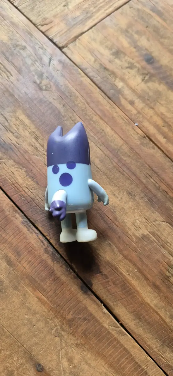 Figura de acción Bluey de colección - 3