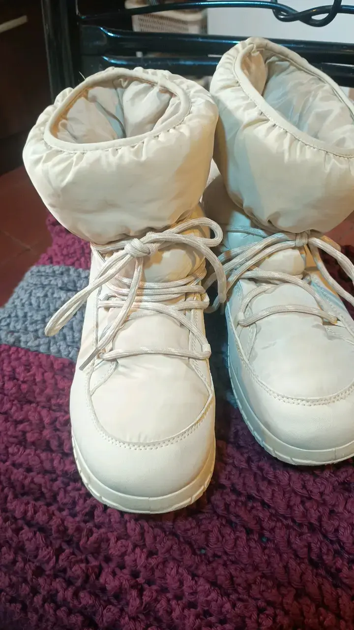 Botas de nieve blancas acolchadas para mujer - 1