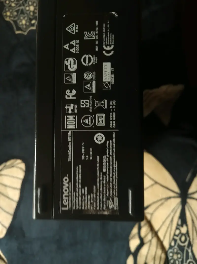 Pc Lenovo ThinkCentre M715q Tiny AMD Ryzen - 6