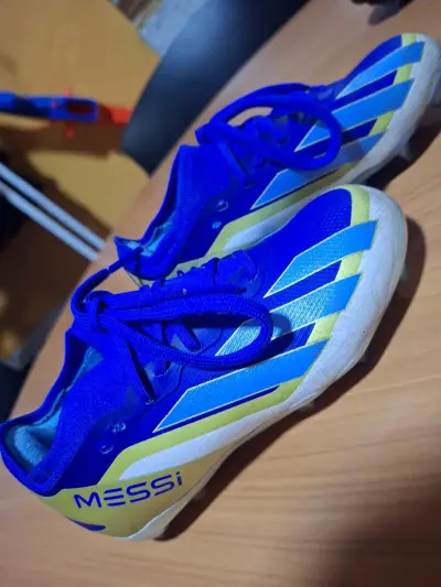 Zapatillas de fútbol Messi azules para niños - miniatura 1