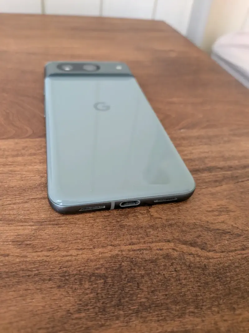 Google Pixel 8 - 4