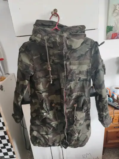 Parka camuflada para mujer Opposite Basics - miniatura 1