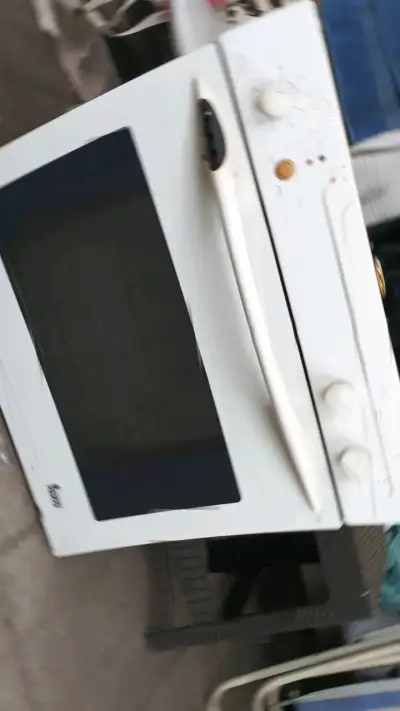 Horno empotrable Teka blanco en buen estado - miniatura 2