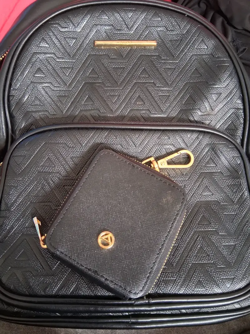 Mochila negra de cuero sintético Aldo con diseño geométrico - 9