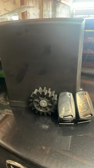 Motor para portón corredizo Ipec Idealle - miniatura 3
