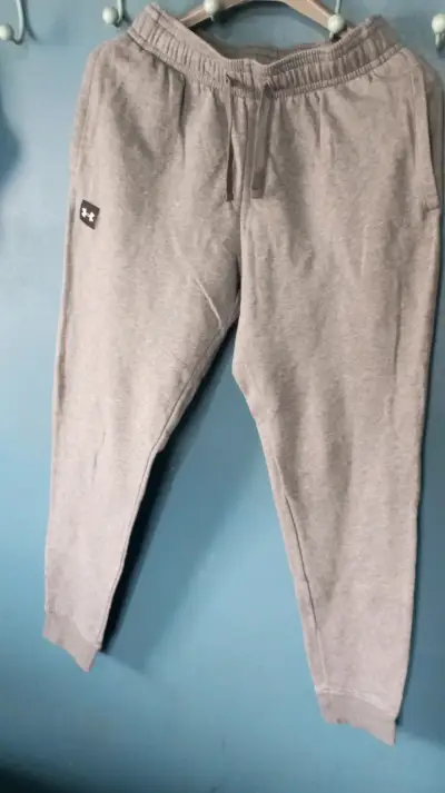 Buzo gris Under Armour - miniatura 3