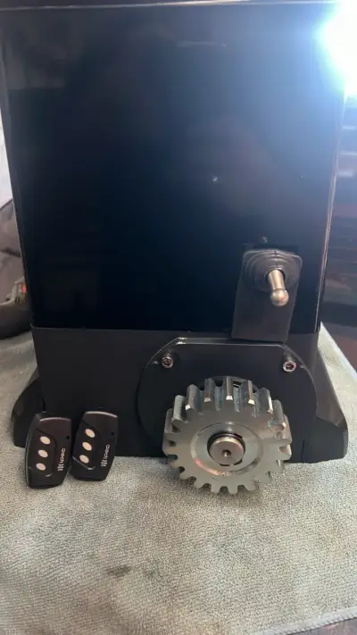 Motor para portón corredizo Ascendant V-Starter - miniatura 4