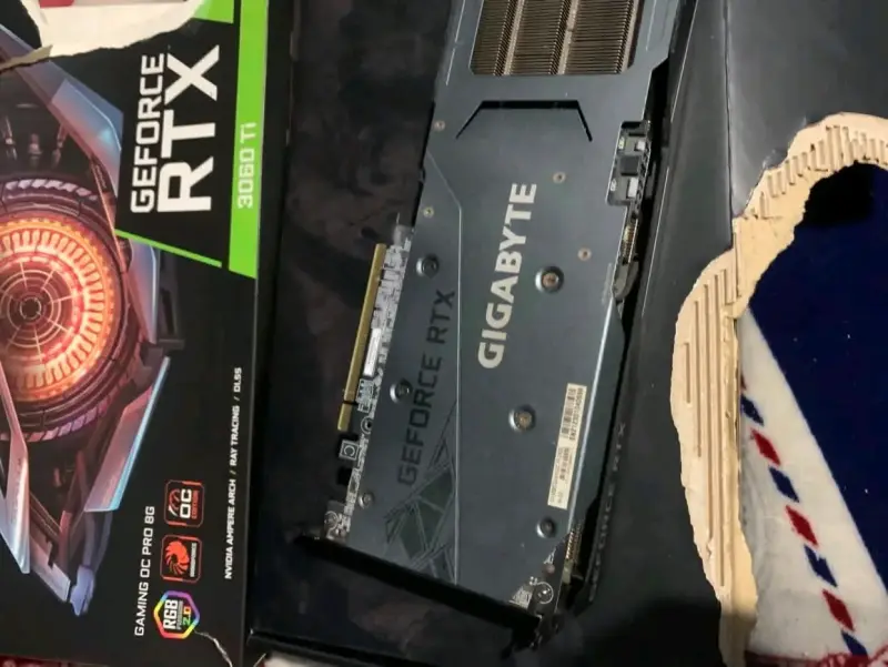 Tarjeta gráfica Gigabyte GeForce RTX 3060 Ti - 3
