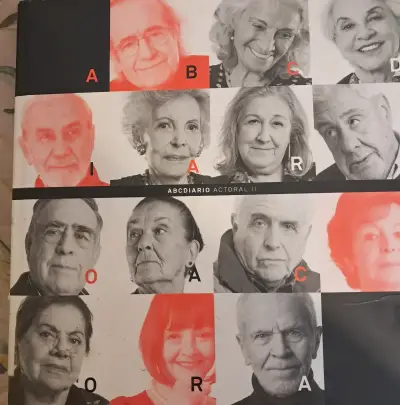 Libro ABCdiario Actoral II de Fundación de Actores de Chile - miniatura 1