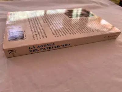 'La Agonía del Patriarcado' de Claudio Naranj - miniatura 2