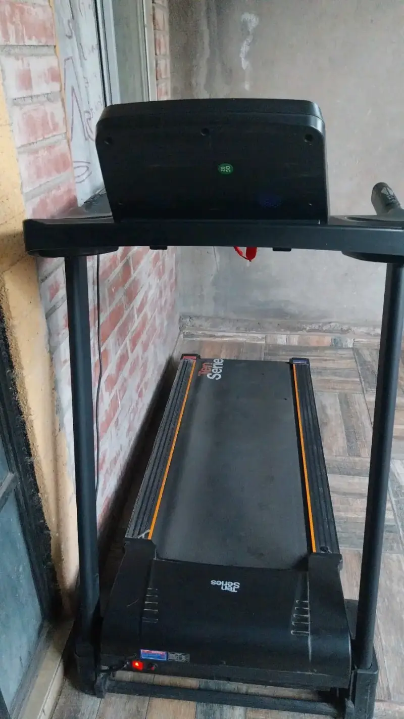 Caminadora eléctrica para repacion o repuestos - 4