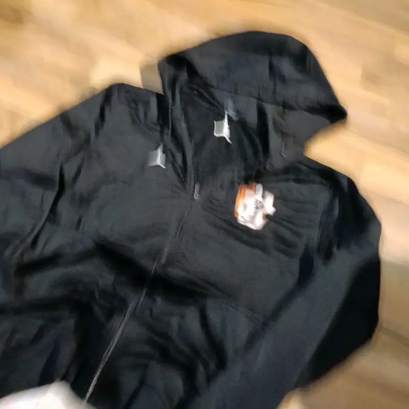 Polerón con capucha negro Jordan logo bordado