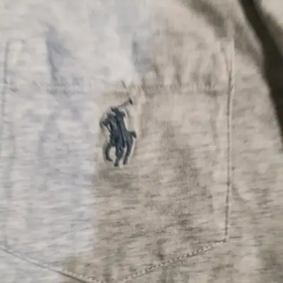 Polera Polo Ralph Lauren gris claro para hombre - miniatura 3