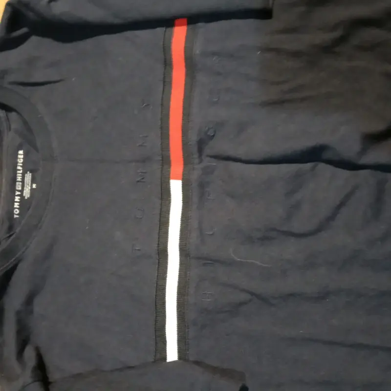 Polera Tommy Hilfiger azul con diseño de rayas - 3