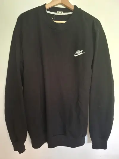 Polerón negro Nike unisex Talla L - miniatura 2