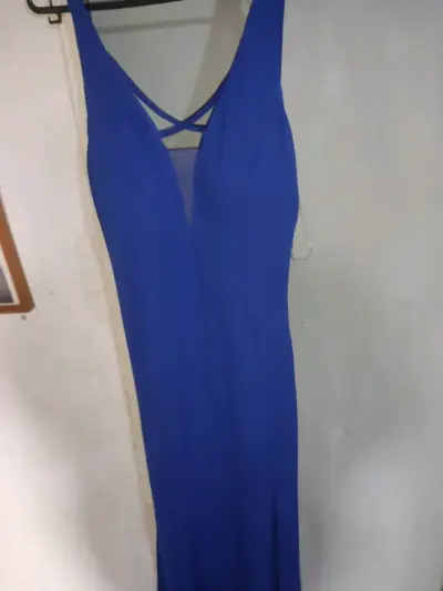 Vestido largo azul con escote profundo - miniatura 3