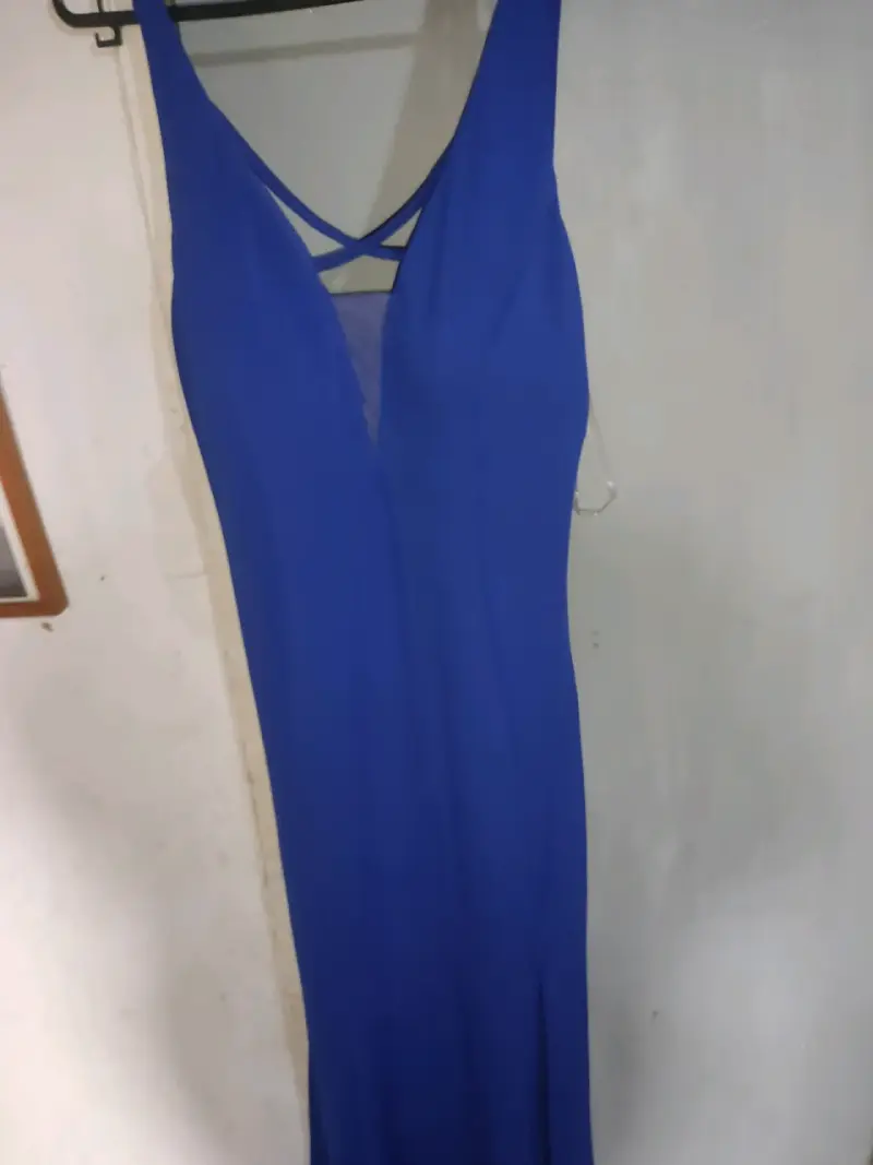 Vestido largo azul con escote profundo - 7
