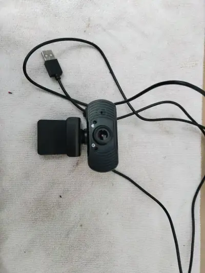 Cámara web USB Vivitar con micrófono integrado - miniatura 1