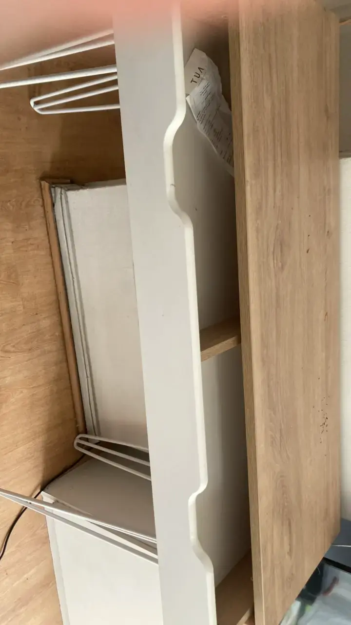 Arrimó, con cajones, patas en hierro , y madera - 2