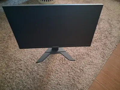 MonitorGigabyteparaPC24pulgadas pantalla malestado - miniatura 2