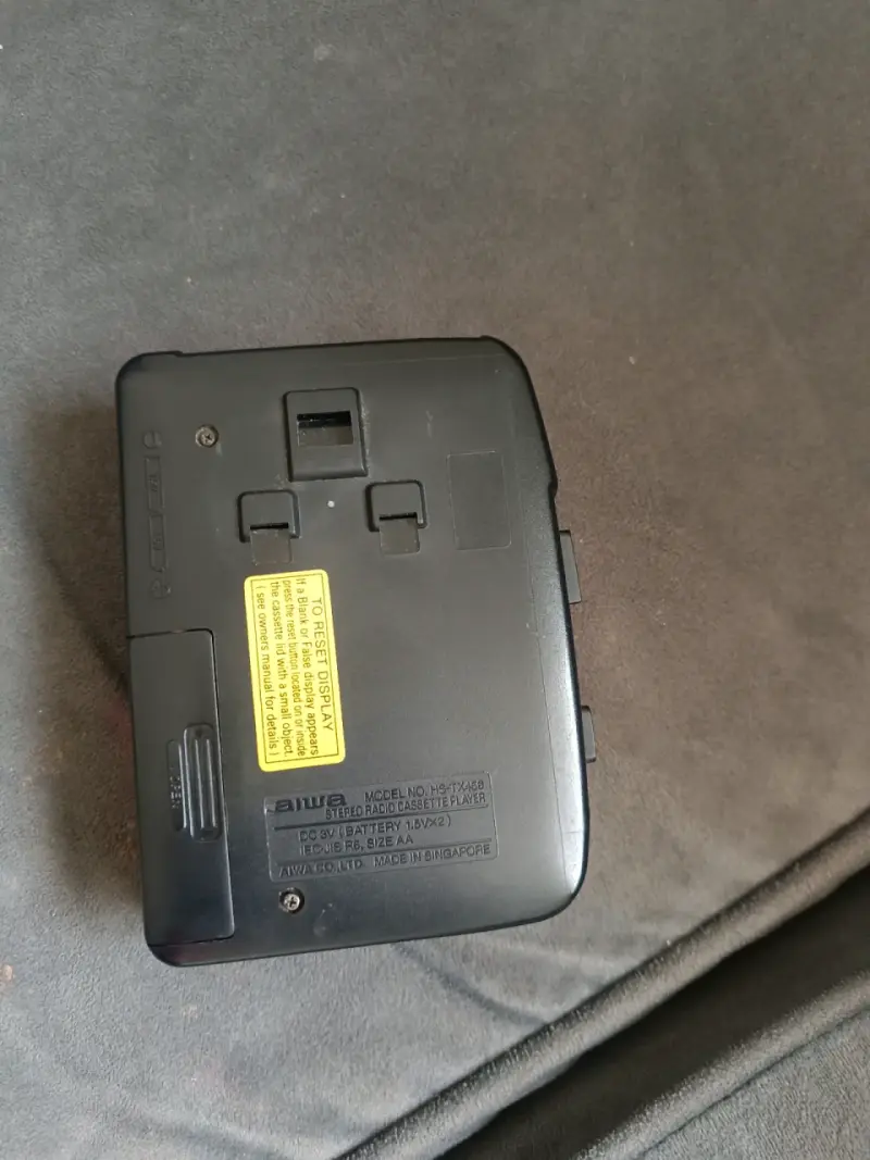 Walkman Aiwa TX456 con Auto Reverse y Super Bass - 5