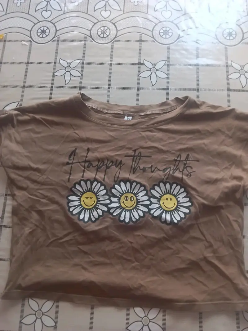 Se venden poleras y blusas rayadas y estampadas - 3