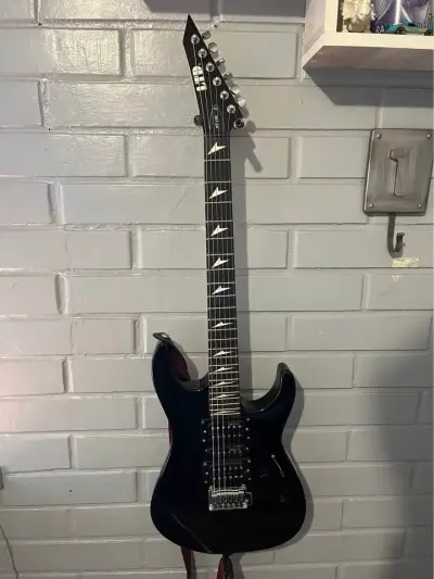 Guitarra eléctrica ESP LTD MT 130 - miniatura 1